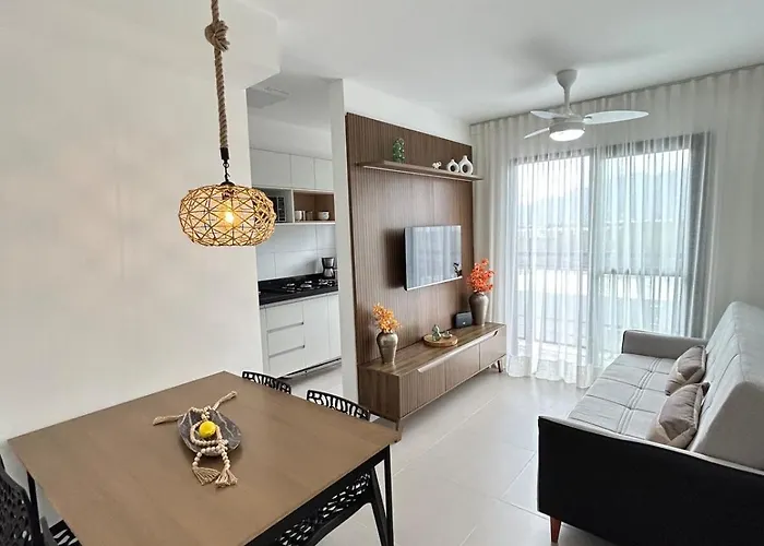 Apartamento Mobiliado, Com Piscina E Estacionamento Na Barra Da Tijuca Rio de Janeiro