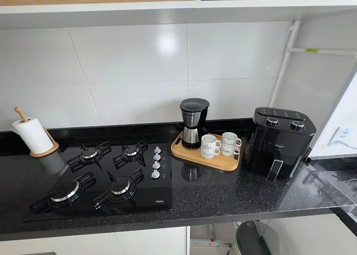 Apartamento Mobiliado, Com Piscina E Estacionamento Na Barra Da Tijuca Rio de Janeiro